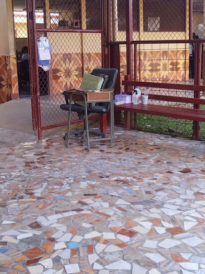 Los oficiales y auxiliares de seguridad se sienten desprotegidos por parte de las autoridades de los centros educativos y el MEP.