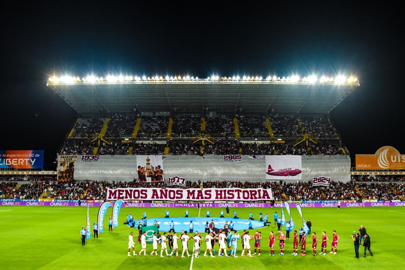 TIfo clásico Saprissa vs Alajuelense