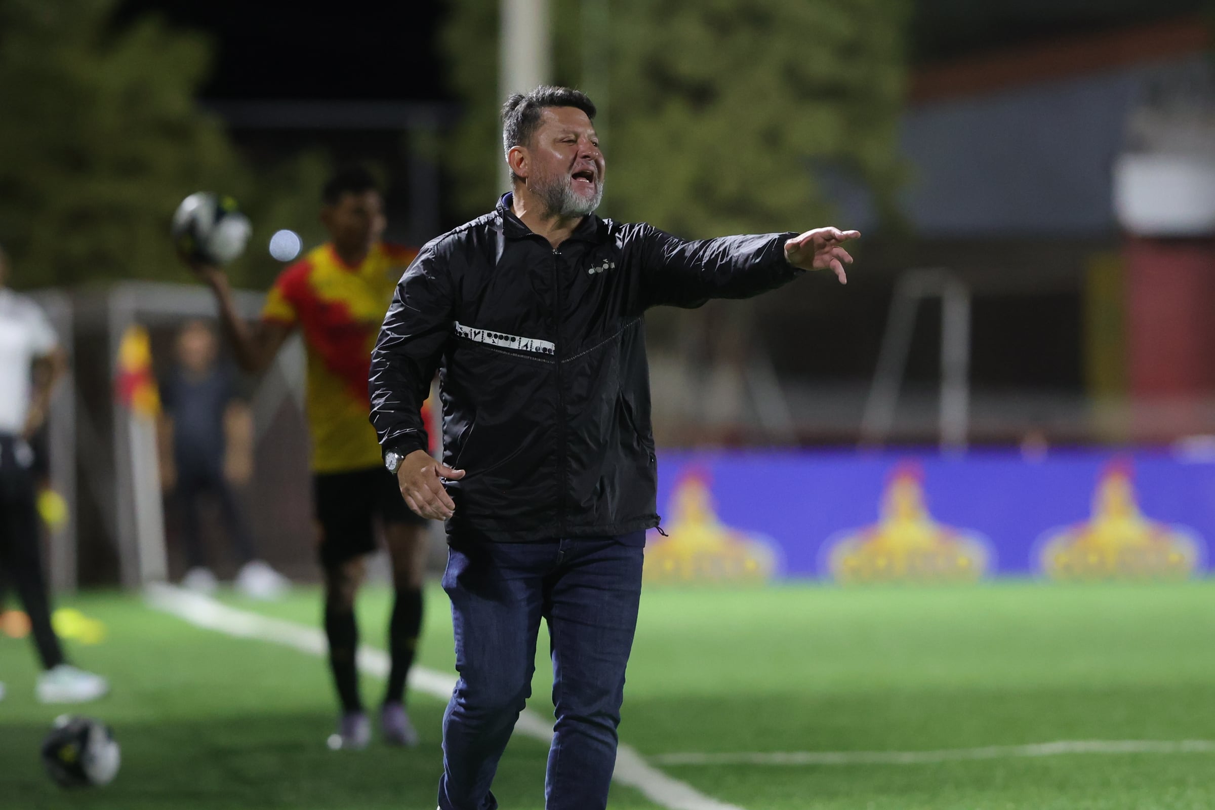 15/04/2025/ Juego entre Club Sport Herediano vs Santos de Guapiles por el torneo Clausura de la Liga Promerica en el estadio Carlos Alvarado / foto John Durán