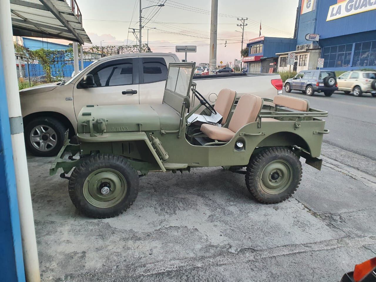 Chuzo de la semana, Jeep Willys del 46. Javier Soto
