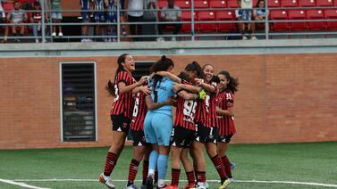 Alajuelense femenino vuelve a saborear la gloria internacional antes de su regreso a la liga local