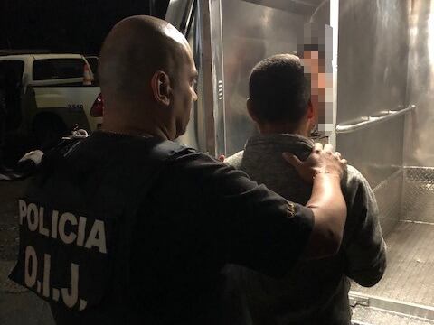 OIJ detiene a dos hombres y una mujer en Dota como sospechosos de hurto y amenaza con arma de fuego. Foto OIJ.