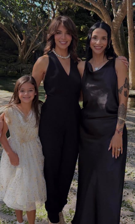 Nicole "Coco" Roper, hija de Lynda Díaz.