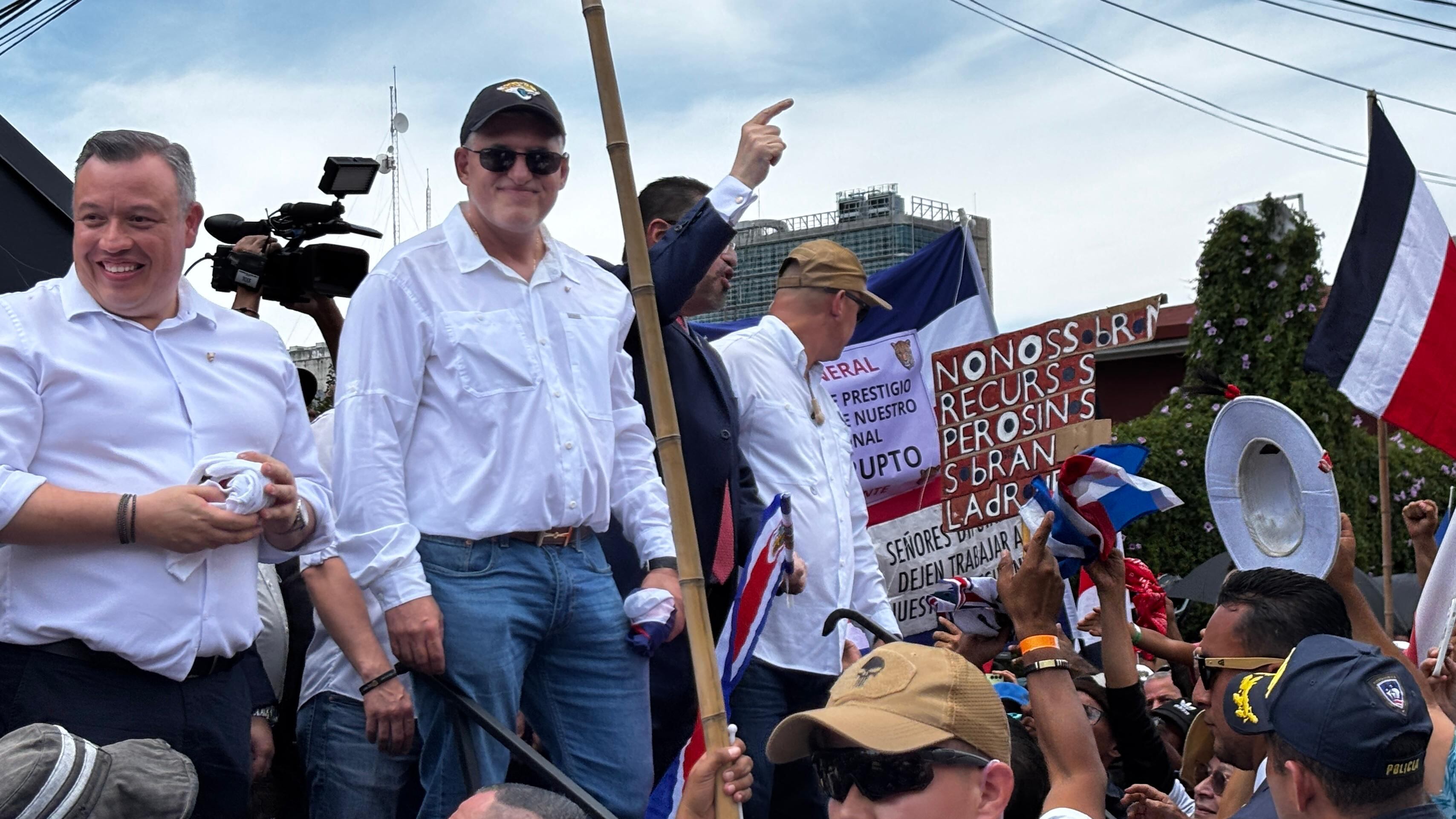 Mauricio Batalla en marcha chavista.