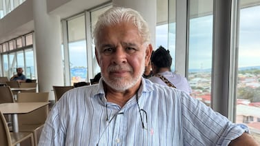 Papá se salvó de morir de un infarto cerebral en un bus porque se sabía los síntomas y nos cuenta cuáles son