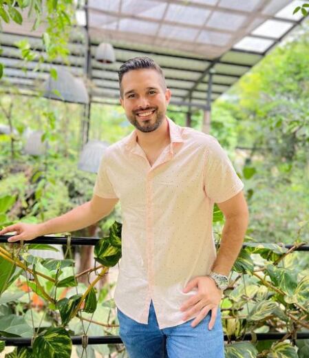 Eduardo Aguirre, cantante nacional. Instagram