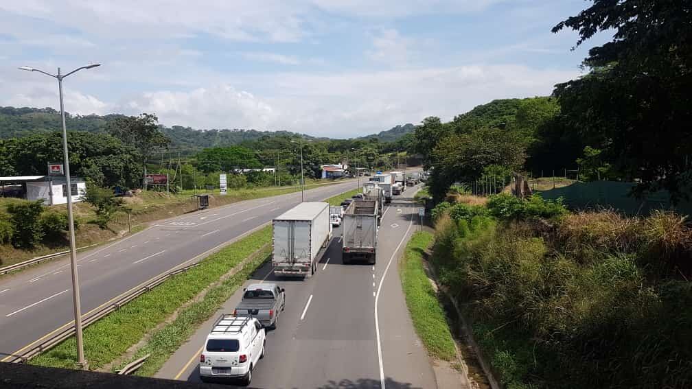 Este miércoles 18 de noviembre los traileros van a seguir aplicando tortuguismo en diferentes puntos del país como medida de protesta contra el gobierno, ya que consideran que el precio de los combustibles está abusivamente alto