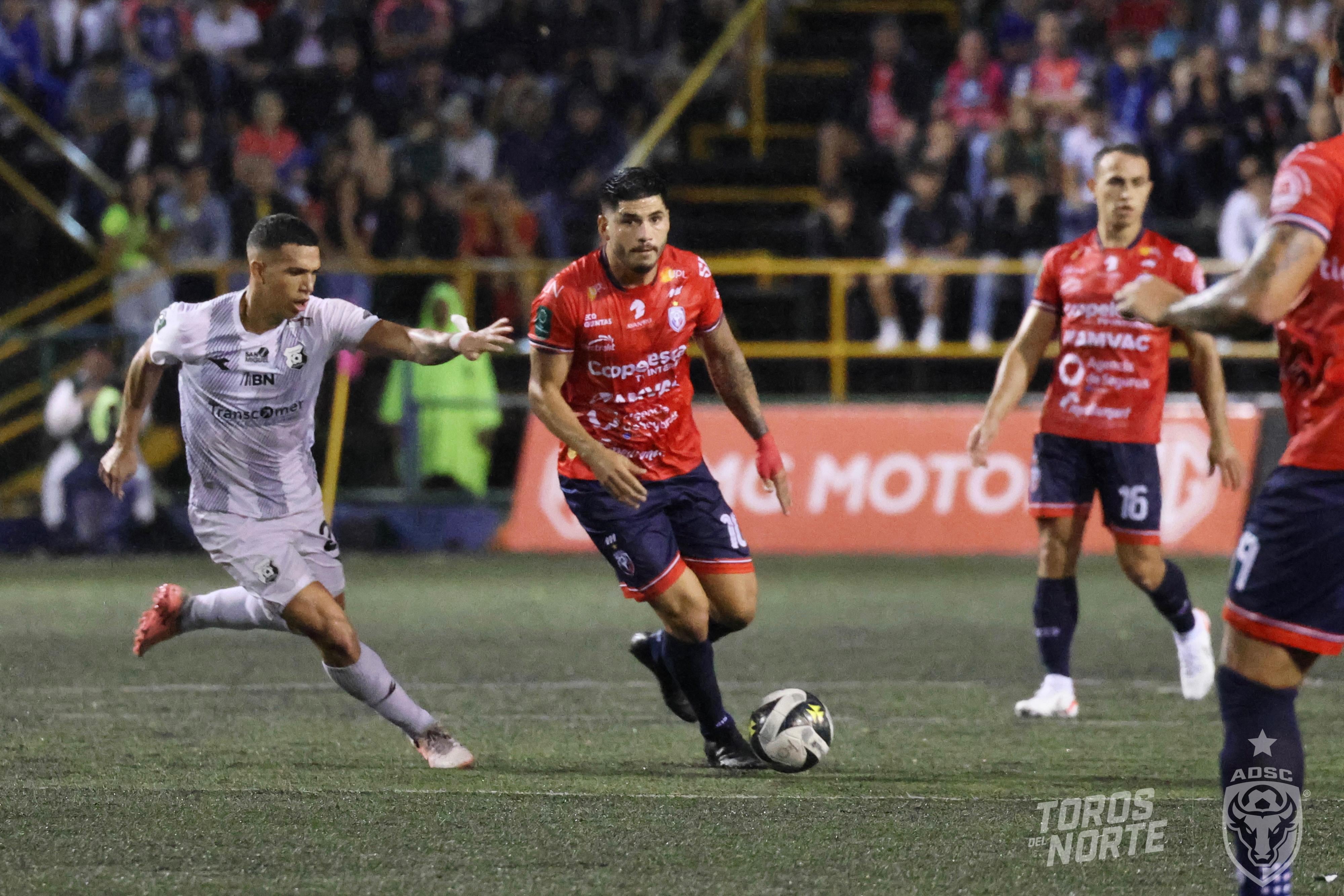 San Carlos vs Herediano, estadio Carlos Ugalde