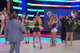 (Video) Presentador de televisión le rompió la boca a una modelo tras increíble imprudencia en programa en vivo