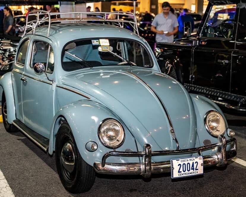 Chuzo de la semana, vocho bettle del 57 de Francinie Alguera