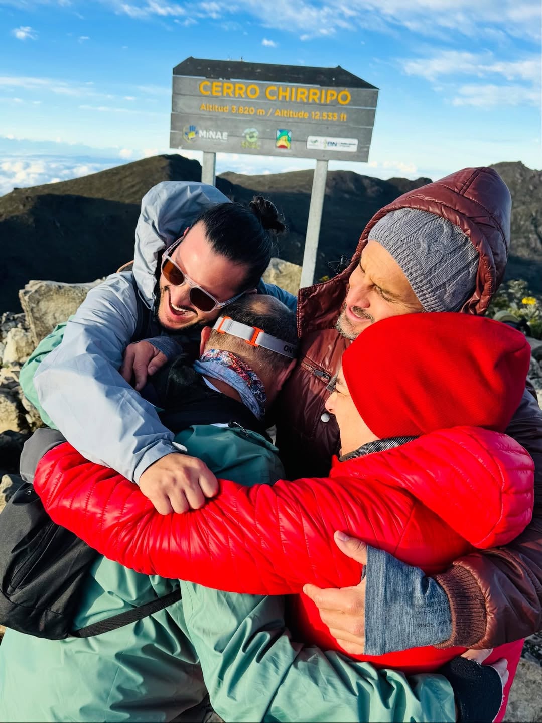 Choché Romano, Yiyo Alfaro y Bismarck Méndez lograron llegar a la cima más alta del cerro Chirripó este 25 de noviembre.