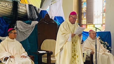 Fiesta de la Virgen del Mar: Monseñor Óscar Fernández se jubila y dice adiós con fuerte mensaje al gobierno