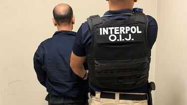Interpol del OIJ realiza extradición clave hacia Estados Unidos