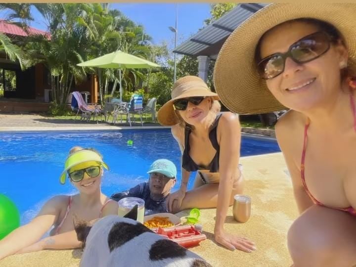 Keyla Sánchez se refugia en su familia tras separación de Alejandro Sequeira