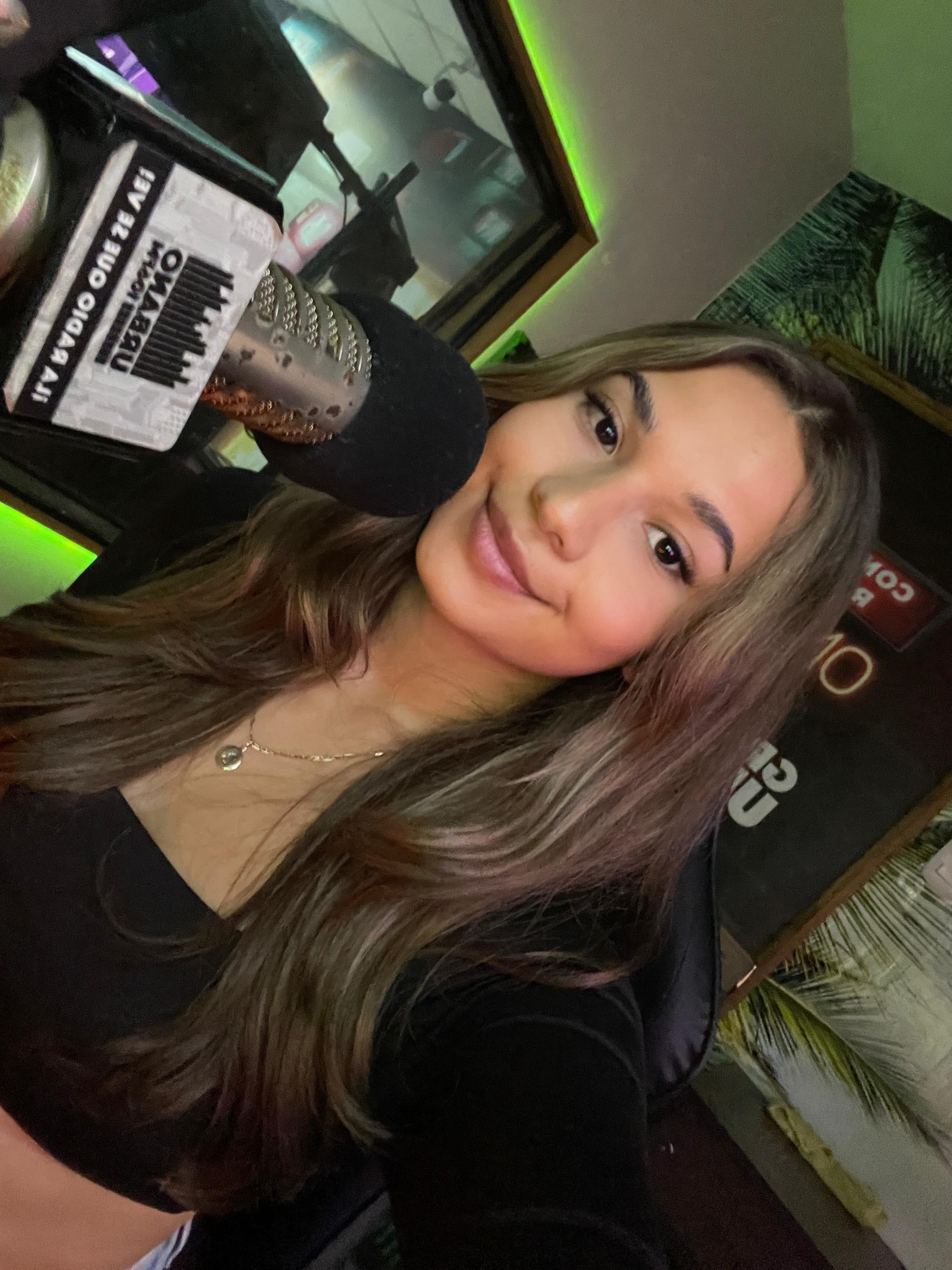 Periodista y locutora Jimena Mata Sánchez, de radio Urbano.