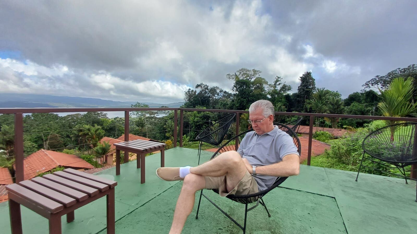 El periodista de Canal 7, Dagoberto Alfaro, desde hace casi un mes arrancó un programa en la red social Facebook llamado “Hablemos de chances”.