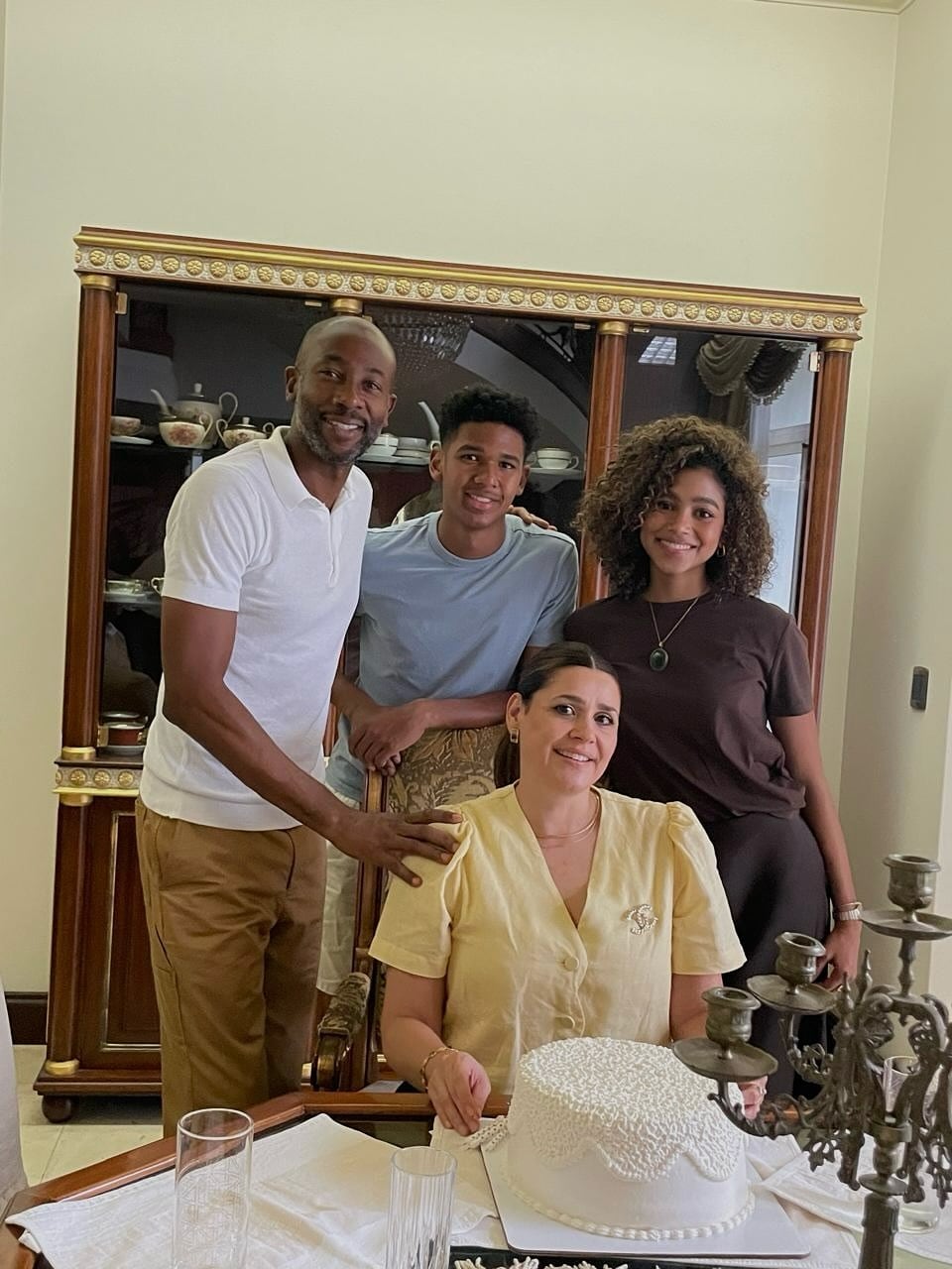 Brenda Carballo, esposa de Paulo Wanchope.