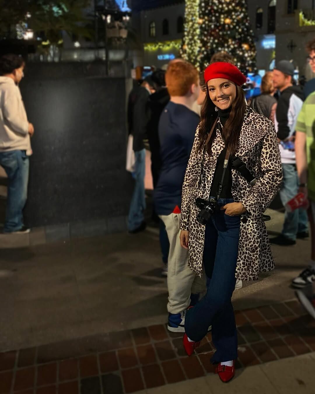 Alicia Gamboa, la hermana menor de Marilin Gamboa, pidió oraciones por la expresentadora de canal 7 ya que están muy preocupados porque ella está en España, país sacudido este lunes por un inusual apagón que los tiene en tinieblas.