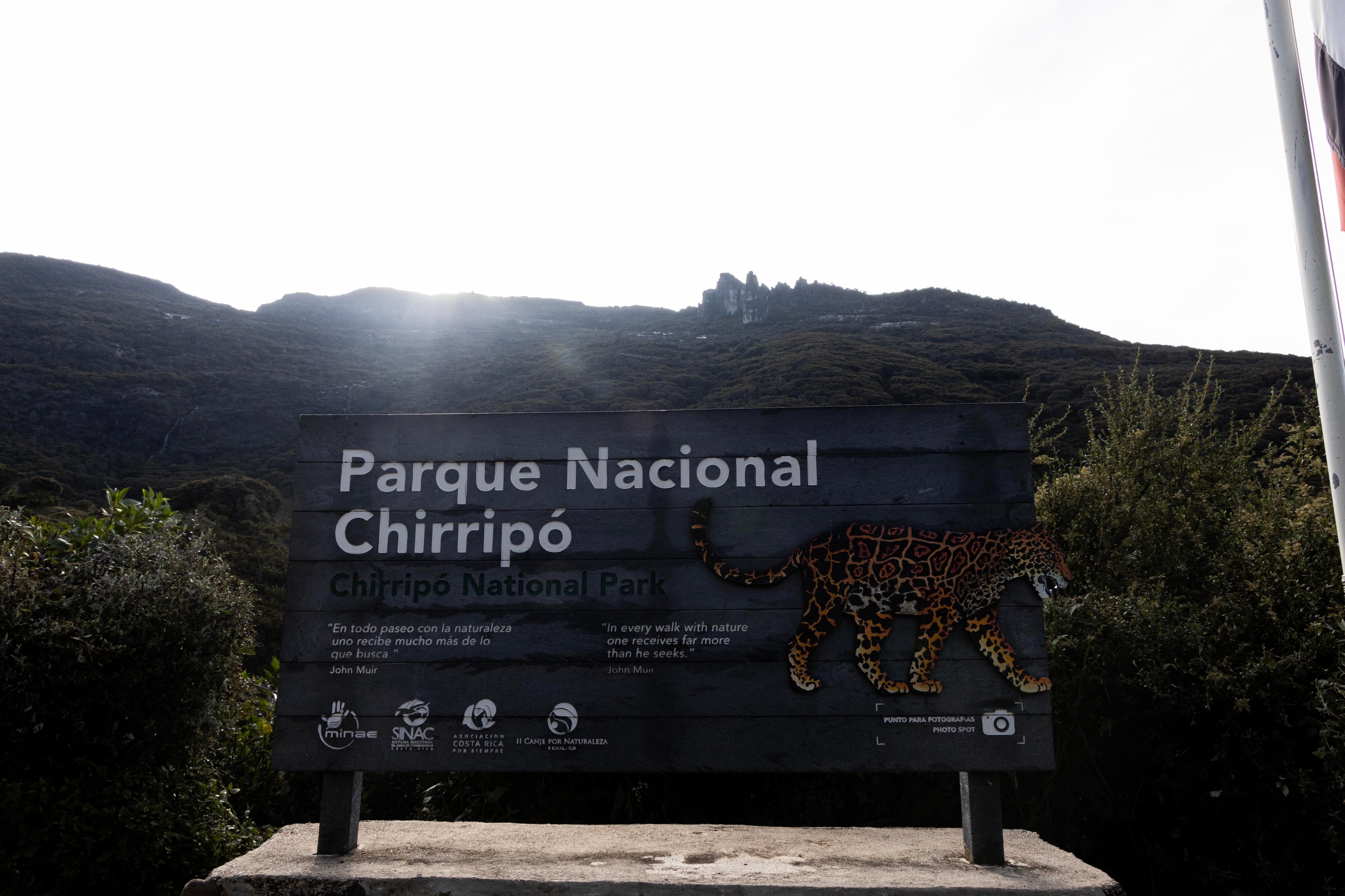 25 al 30 de Septiembre 2024. Parque Nacional Chirripo por los diferentes puntos del parque, Cerro Ventisqueros, Cerro Chirripo, Cerro Crestones, Cerro Terbi, Laguna Ditkevi, y Sabana de los Leones. Foto Alonso Tenorio