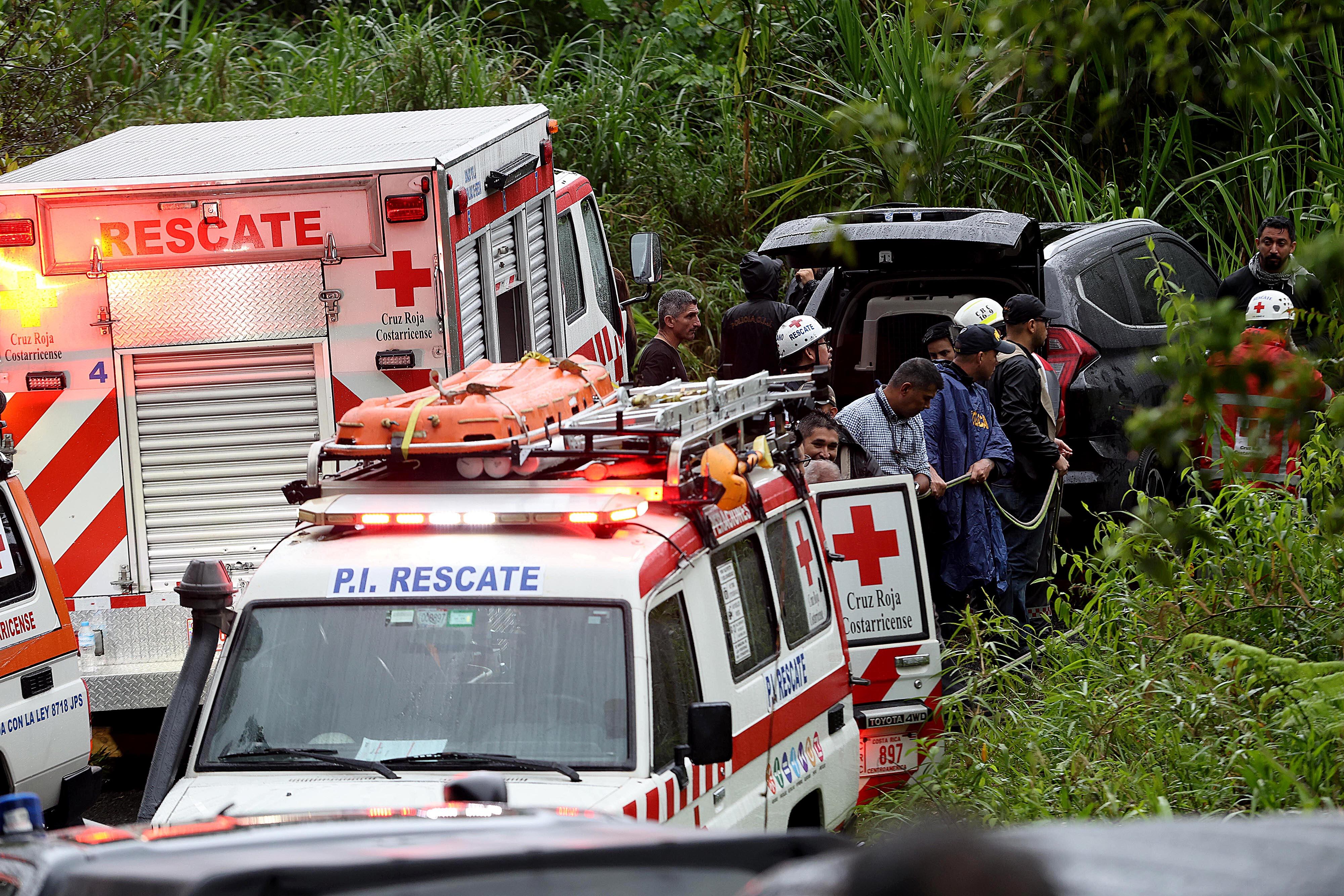 26/04/2024 Cerro Zurquí. Este viernes el OIJ confirmó el hallazgo del cuerpo de Kimberly Araya. El cuerpo de la joven madre de 33 años, quien se encontraba desaparecida desde el jueves 18 de abril, fue encontrado este viernes a la 1:45 p.m. a dos kilómetros del túnel Zurquí, luego de varias horas inspeccionando barrancos aledaños a la ruta 32. En el operativo también participaron miembros de la Cruz Roja y de la Fuerza Pública. Foto: Rafael Pacheco Granados