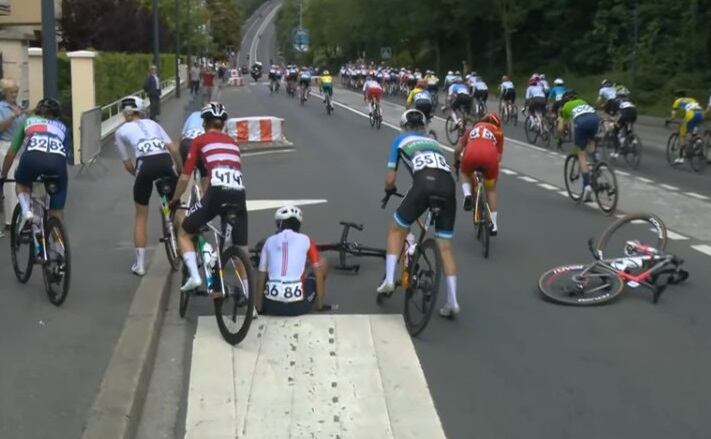 Milagro Mena sufrió caída en París