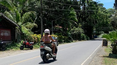 ¿No utiliza casco en moto? Puede exponerse a una alta sanción
