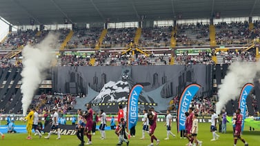 ¡De primer mundo! Batman sorprendió al saprissismo en el juego contra Cartaginés