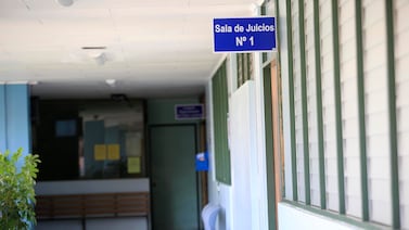 Exfuncionaria del Colegio Universitario de Cartago enfrentará juicio por peculado millonario