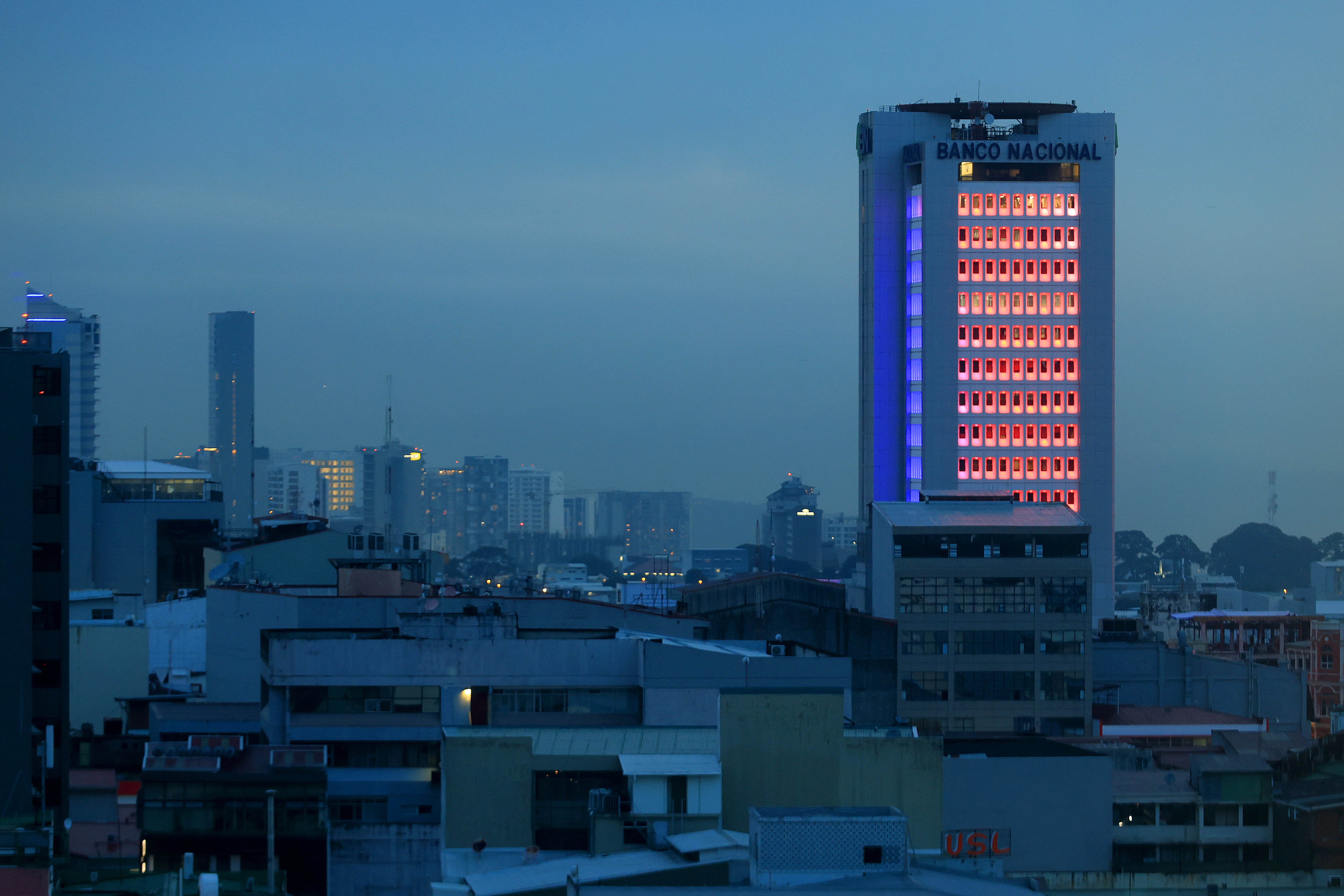 Banco Nacional, edificio central