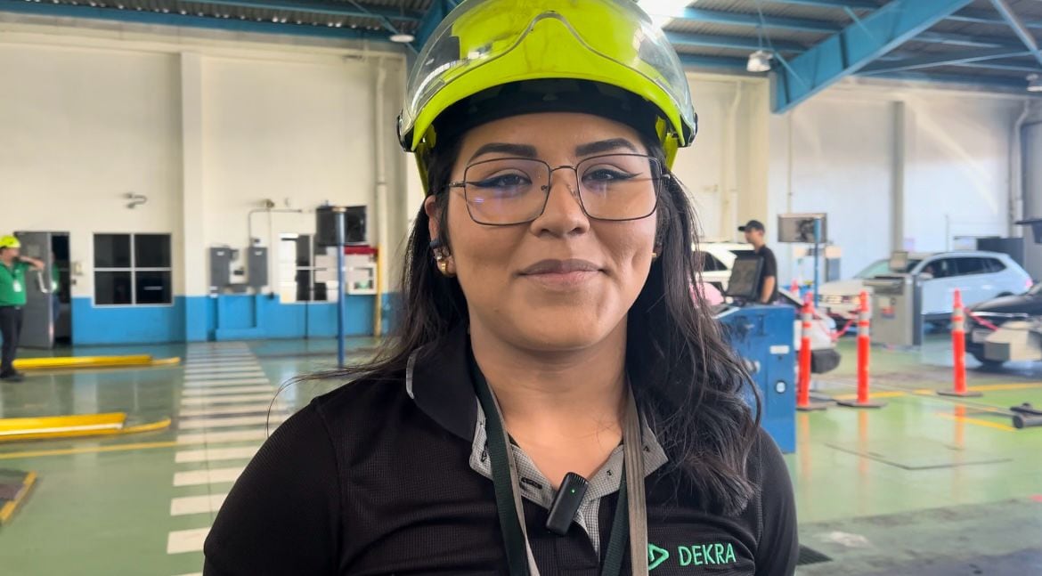 Rebeca Arias, mecánica de Dekra