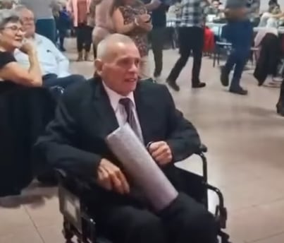 Así luce Roberto Quesada "Martina" en el asilo de ancianos.