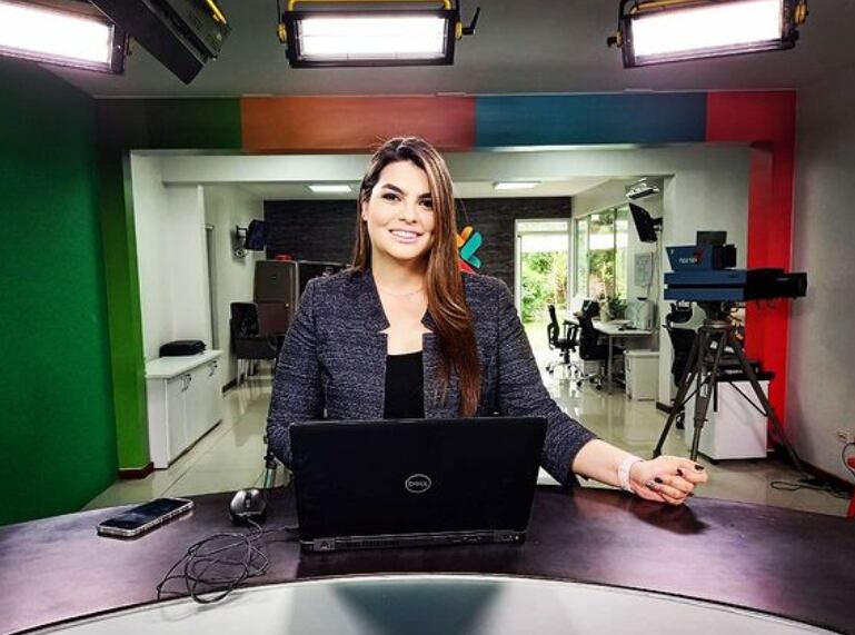 Susana Peña, periodista de Teletica y miembro del elenco de Verano Toreado.