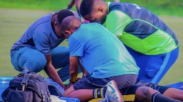Futbolista Igiraneza Aimé Gueric murió durante un partido tras tragar una moneda