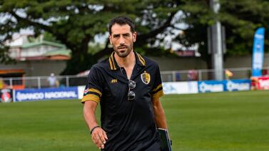 Exjugador del Saprissa dio su veredicto sobre un ídolo morado y así reaccionaron los aficionados