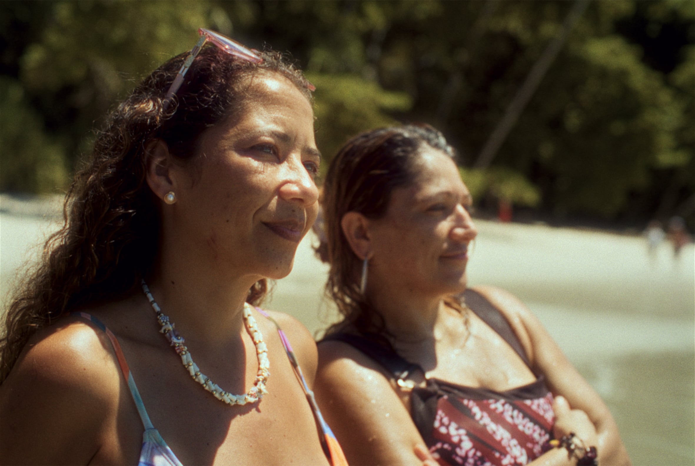 Bye Bye, Paraíso fue seleccionada en el 29 Festival de Málaga entre 2.883 obras inscritas.