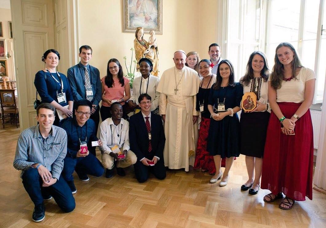 El desamparadeño, Marco Navarro, compartió mesa con el papa Francisco, lago que muy pocos ticos han logrado con un papa.