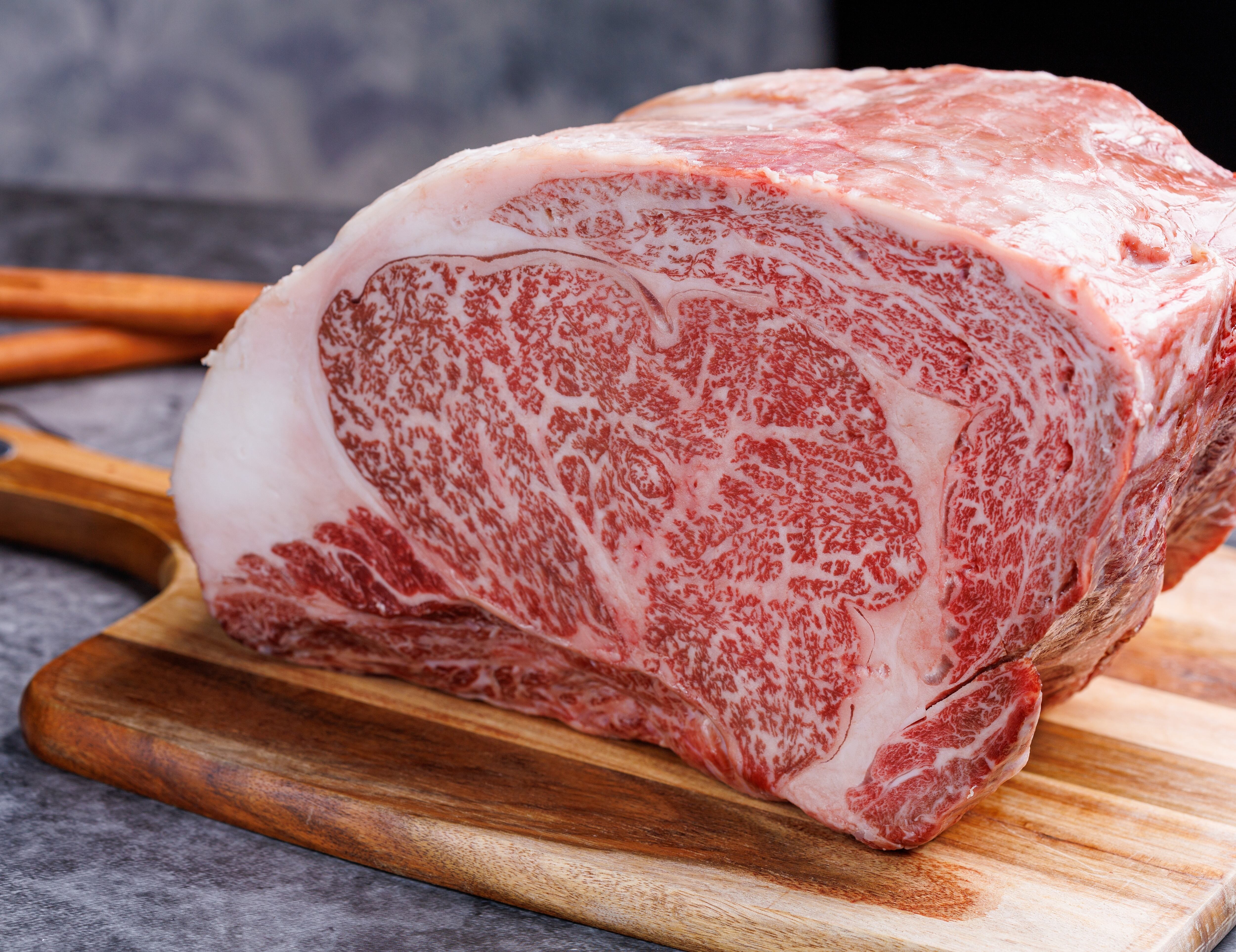 El wagyu tiene un particular marmoleo que lo hace más jugoso. Imagen de carne wagyu con fines ilustrativos.