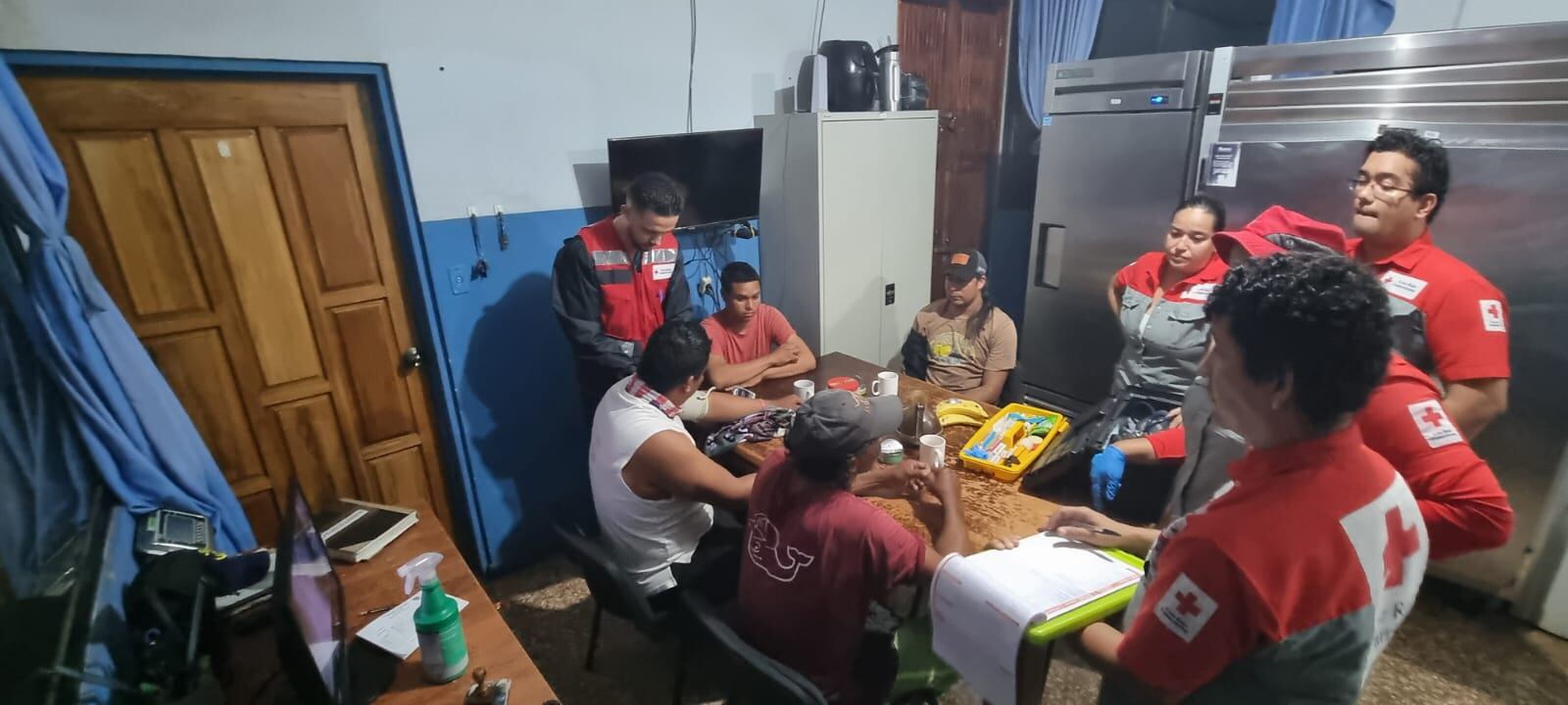 Los cuatro pescadores pasaron cinco días a la deriva. Foto MSP.