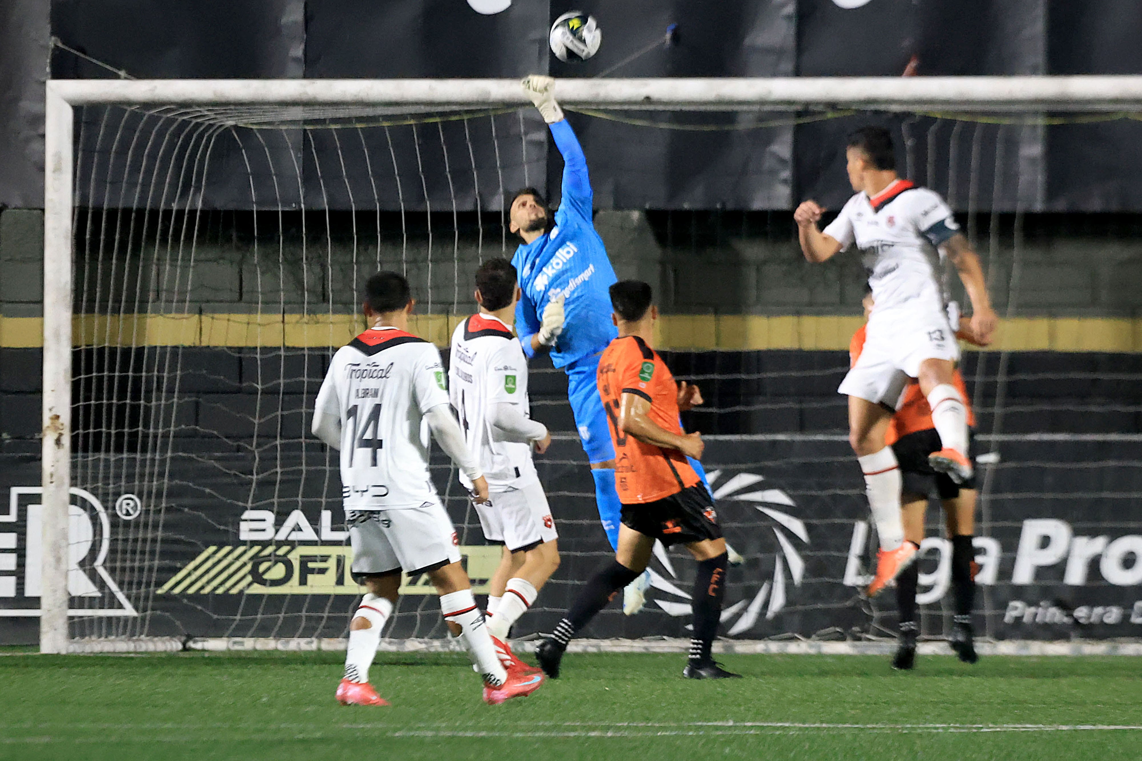 Puntarenas vs. Alajuelense