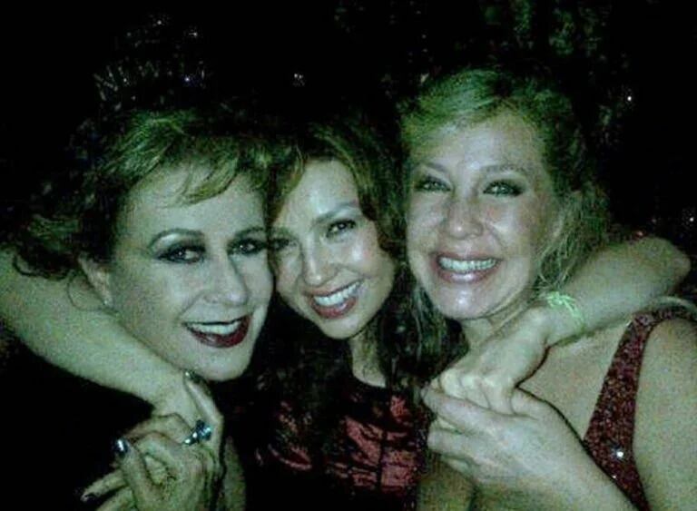Laura Zapata, Thalia y Ermestina Sodi