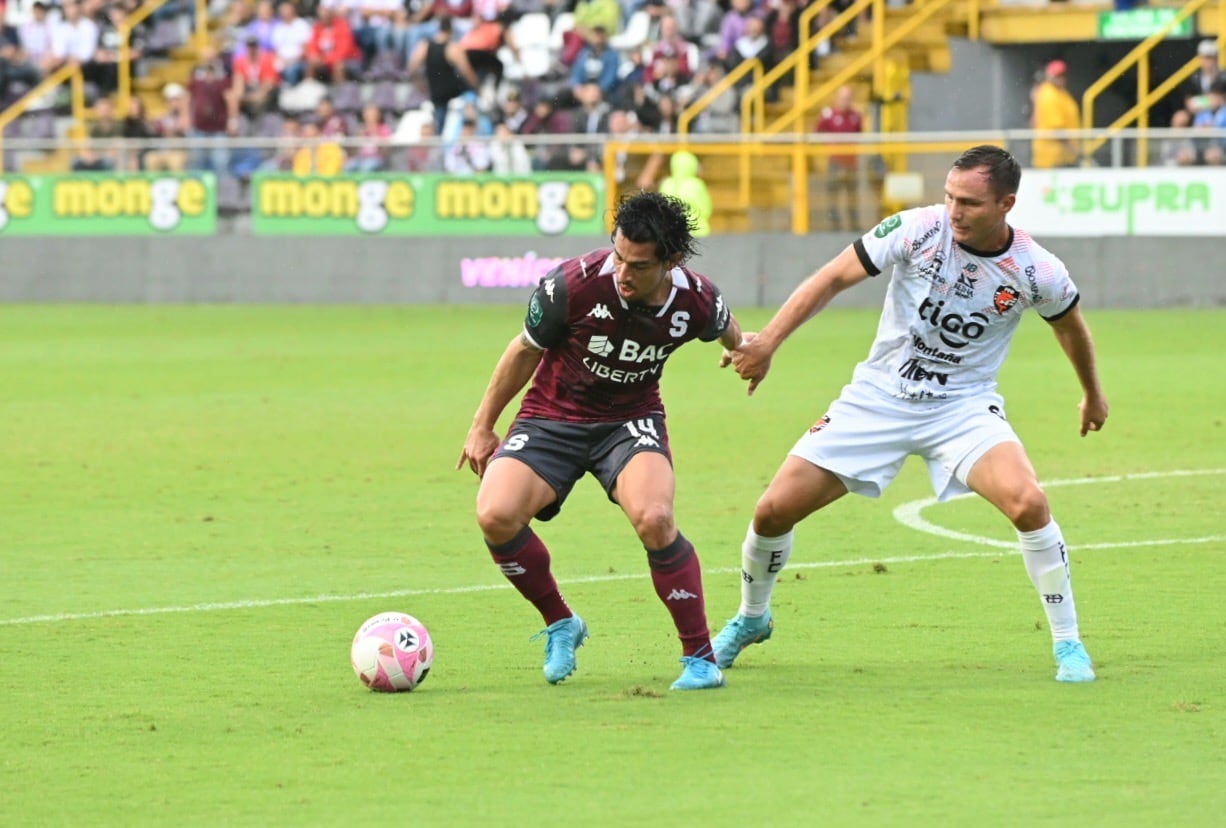 06/10/2024, San José, Tibas, Estadio Ricardo Saprissa, partido de la jornada 14 del torneo de apertura 2024 entre el Deportivo Saprissa y el Puntarenas FC.