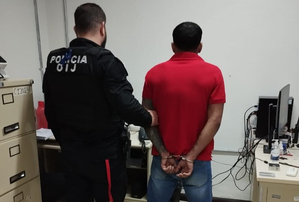 detenido sospechoso de matar a joven en Matina