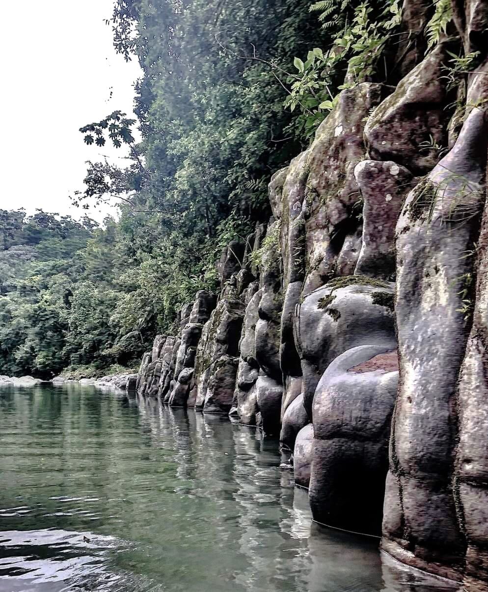 Columnas basálticas en San Ramón.