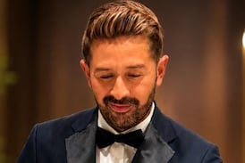Omar Cascante llegó muy bien acompañado al Miss Universe Costa Rica 2026