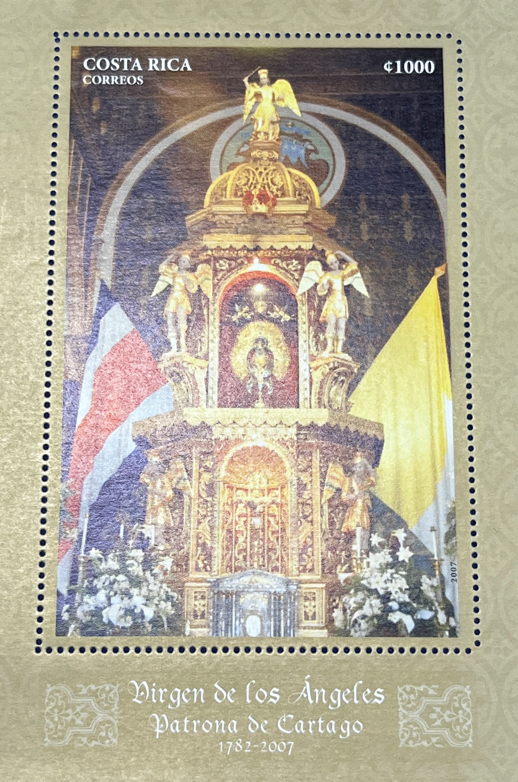 La virgencita de los Ángeles, en forma de estampilla anda por el mundo desde 1935