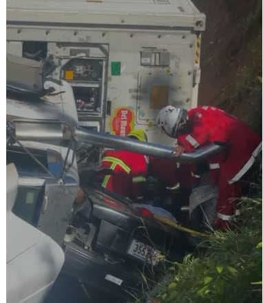 El accidente ocurrió cuando la familia regresaba de pasear