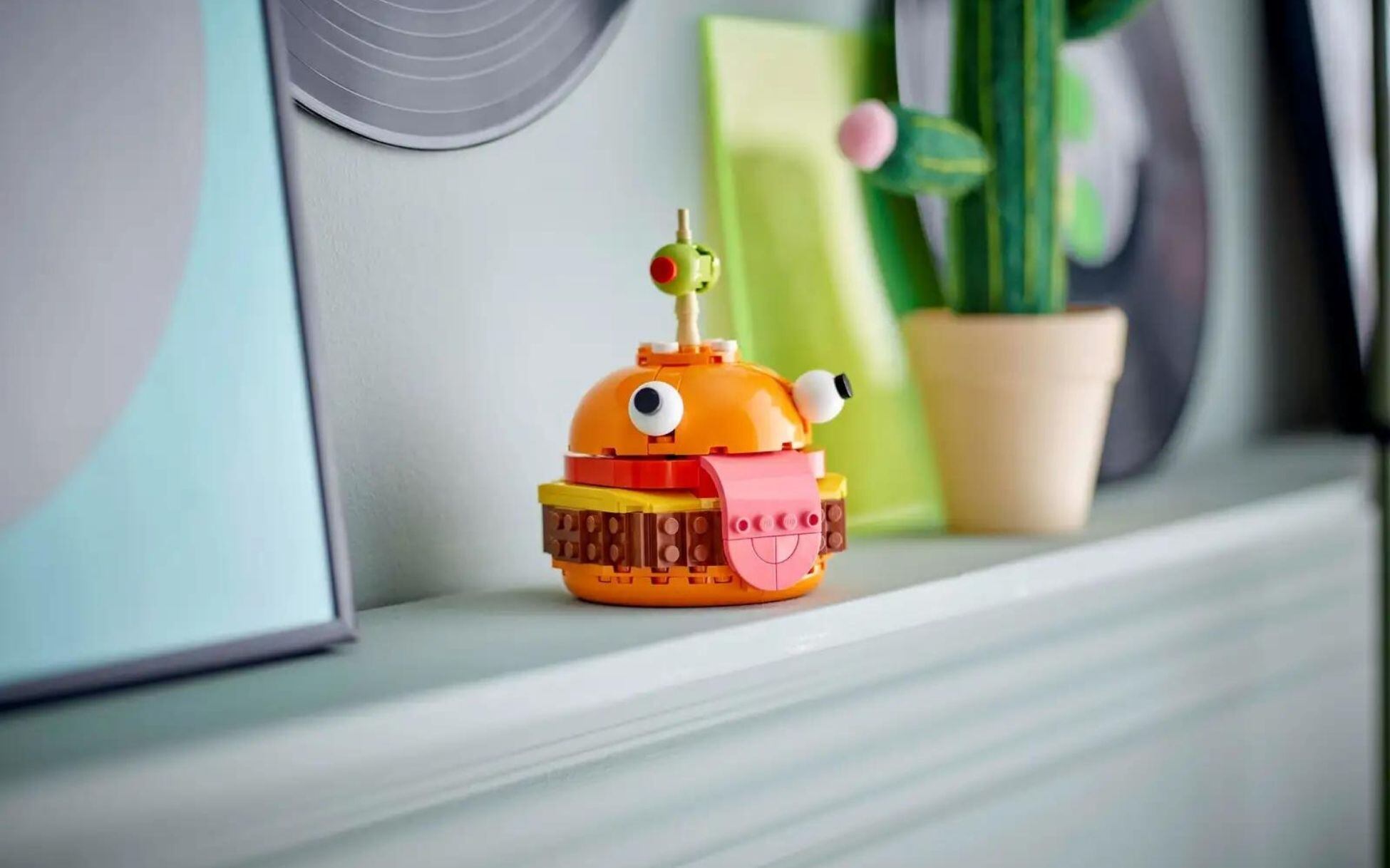 Solo los más fiebres de Fortnite van a recordar la hamburrrguesa. Foto: Lego.com.