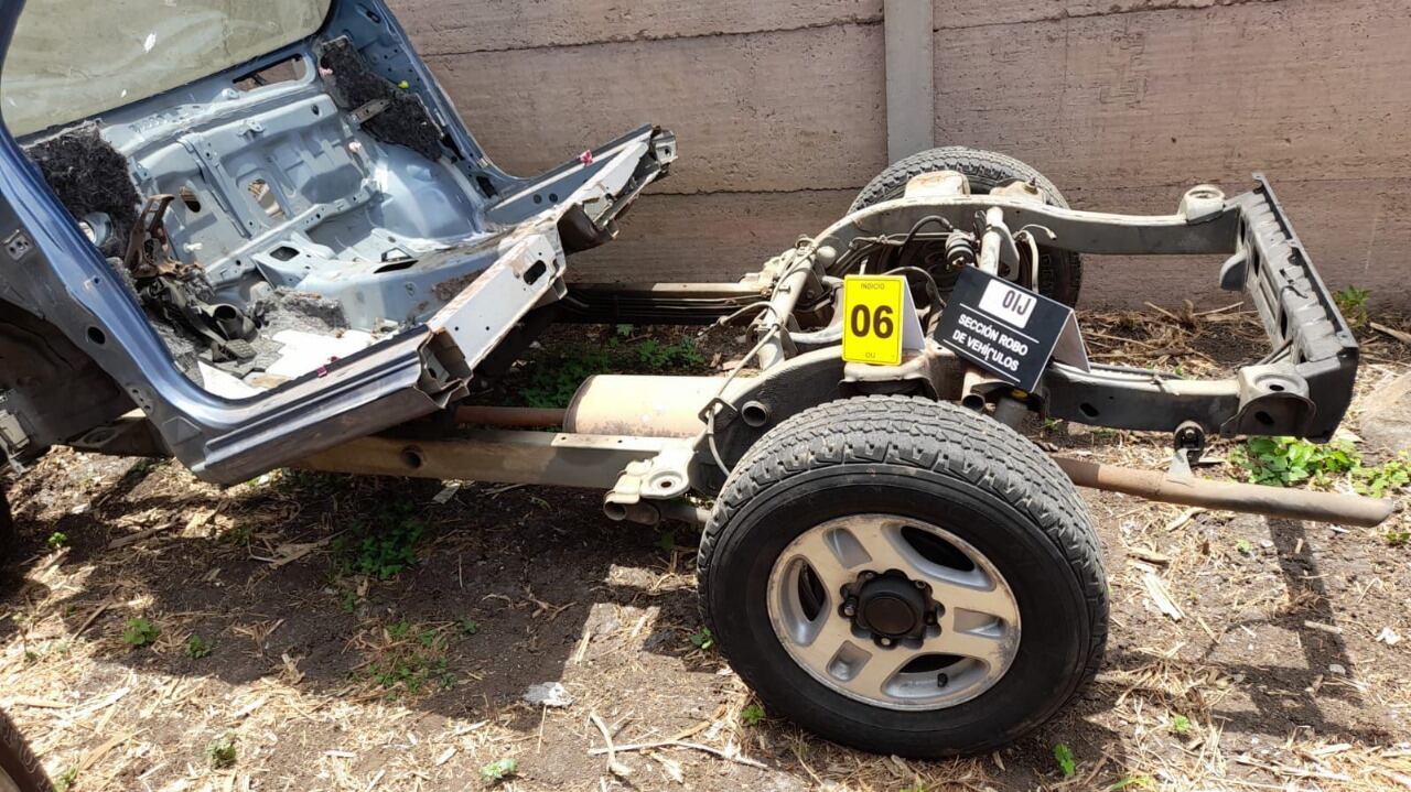 Estos son los carros robados que el OIJ encontró durante el allanamiento