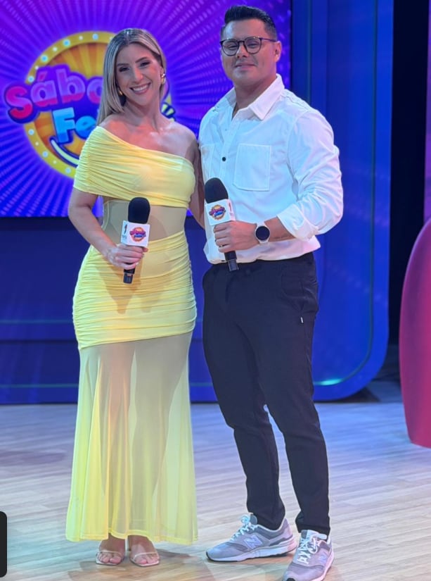 Johnny López, presentadora de Sábado feliz.