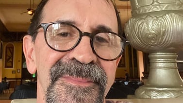 Amigos lloran el asesinato del doctor de La Reforma y creen saber la razón de su asesinato